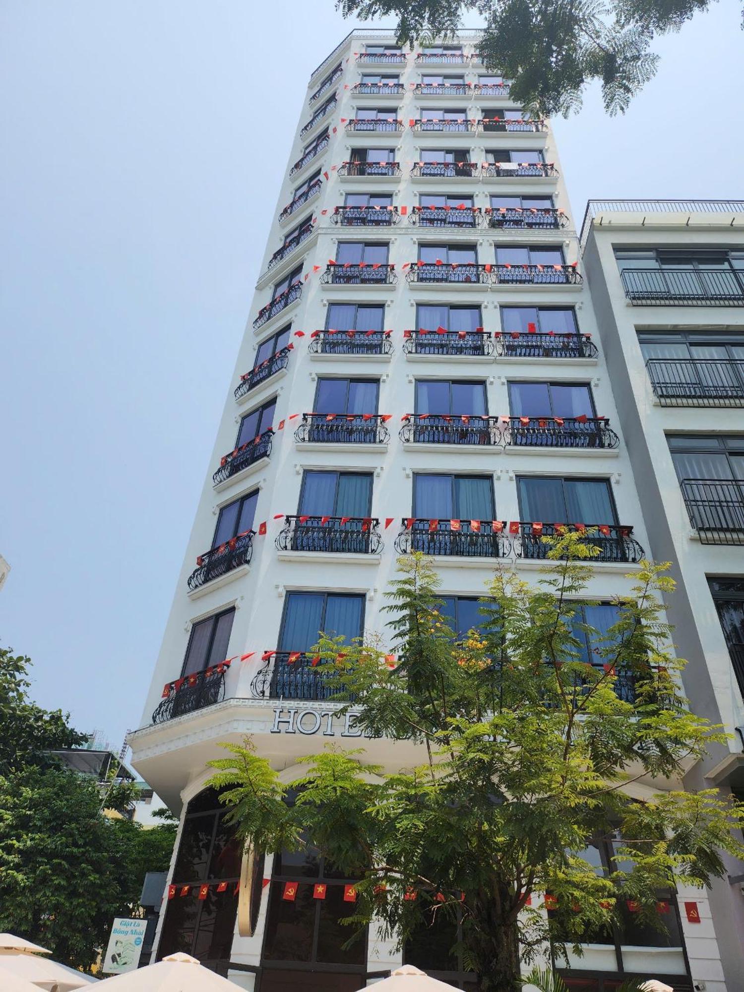 Hotel Langmandi &