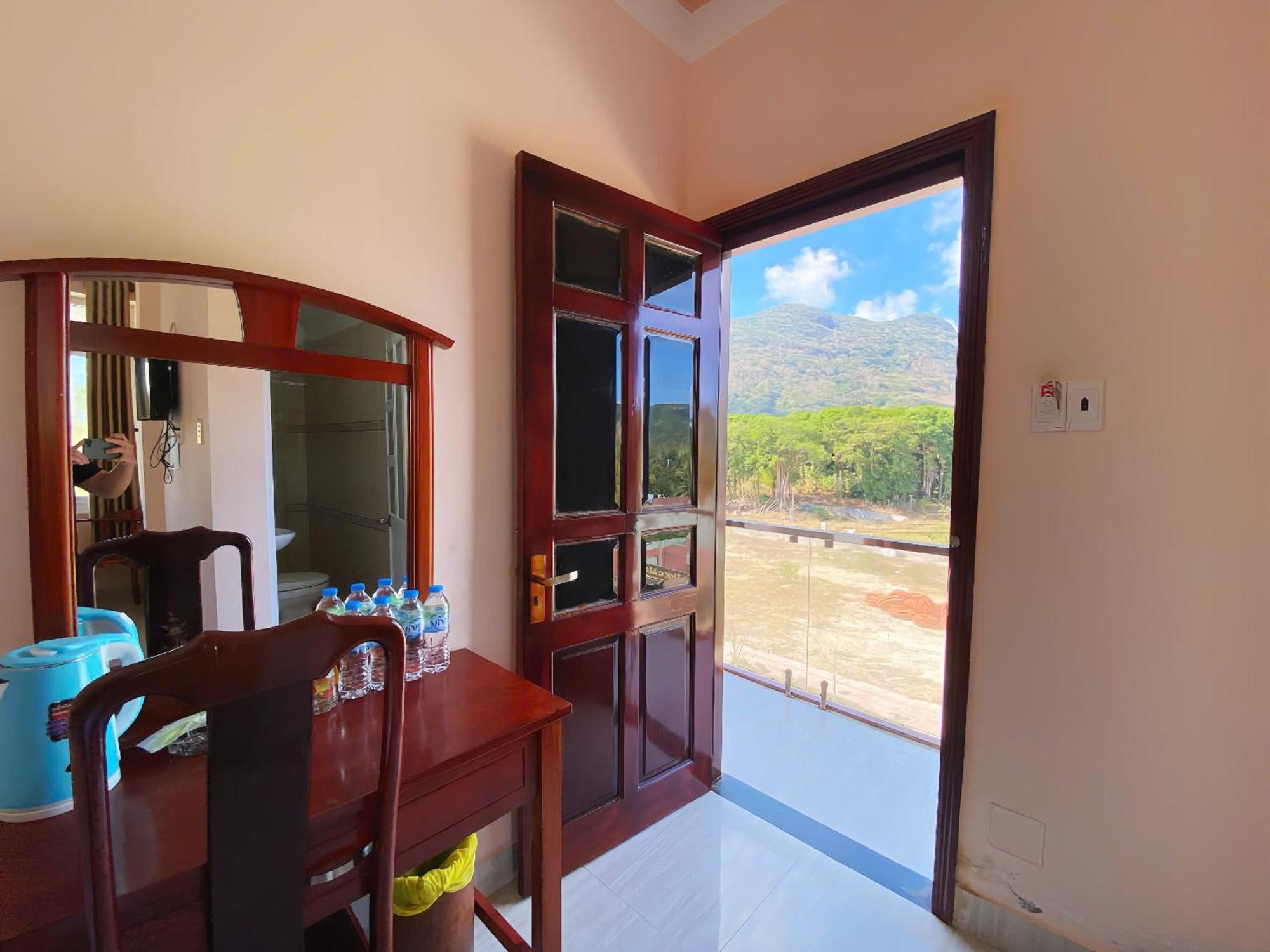 Hotel Trung Hau
