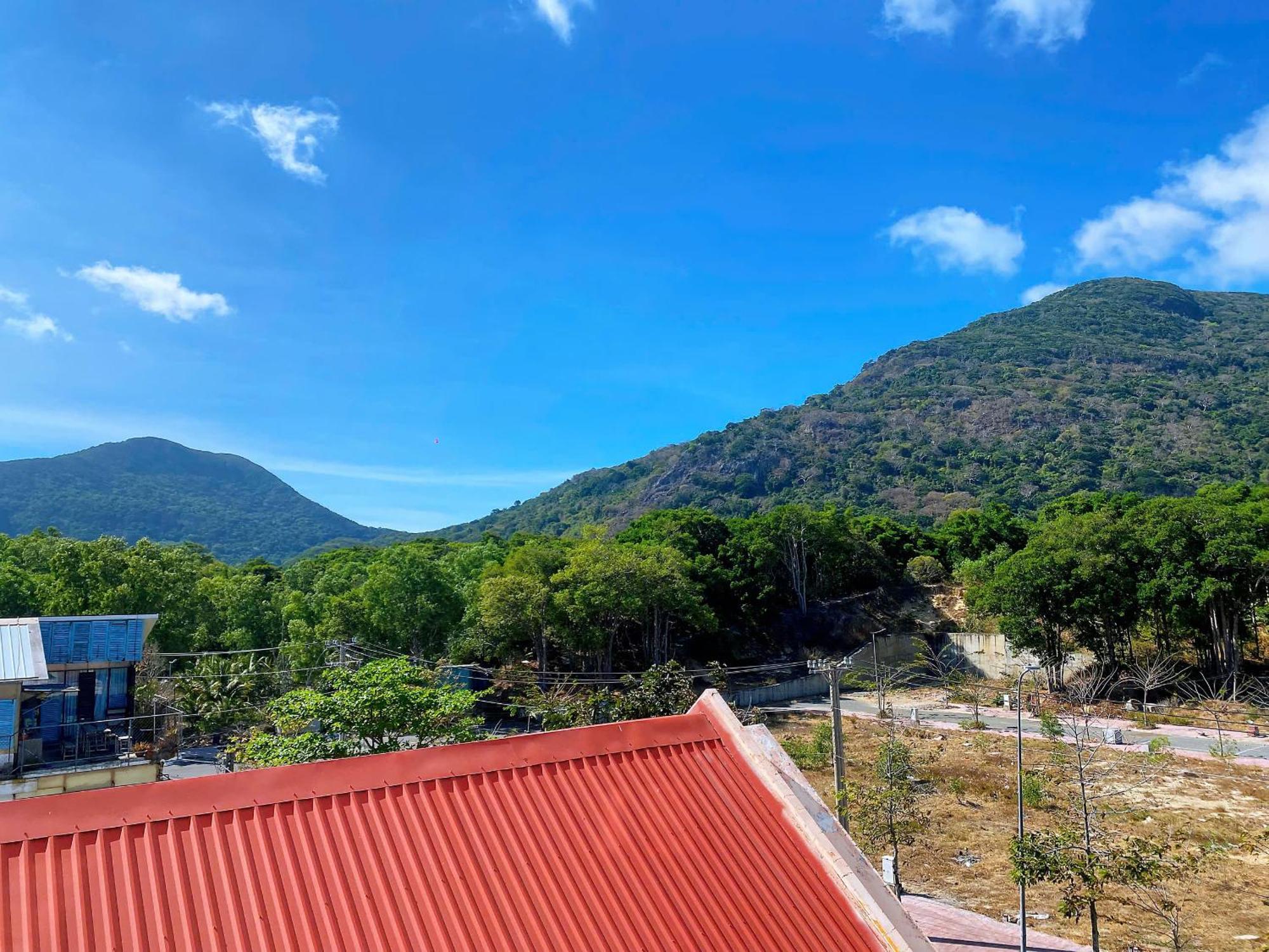 Trung Hau Hotel CON DAO