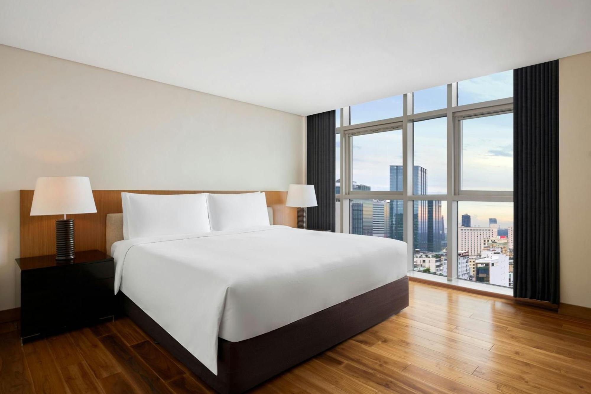 Jw Marriott And Saigon Hotel 5*