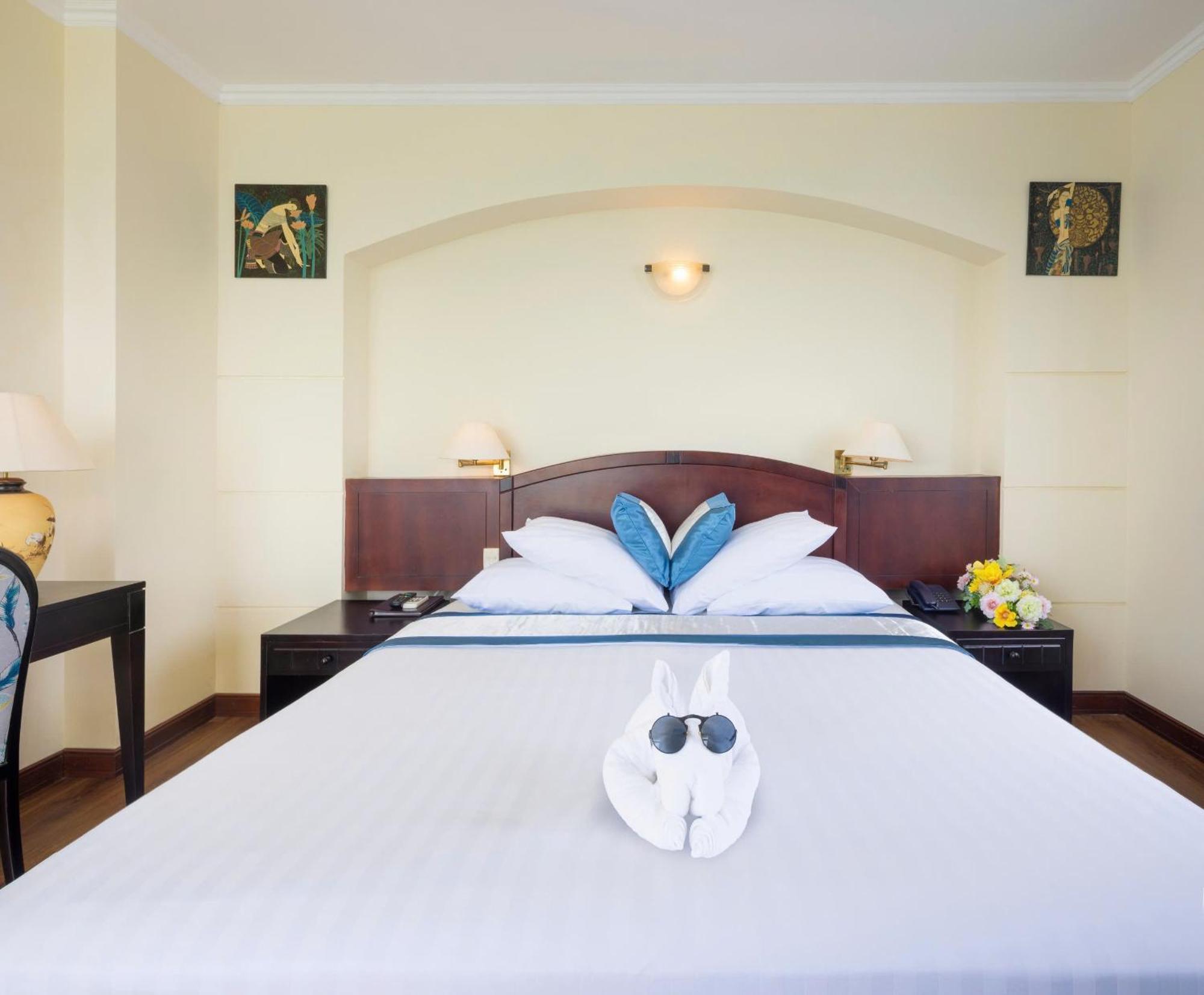 Nha Trang Lodge Hotel 4*