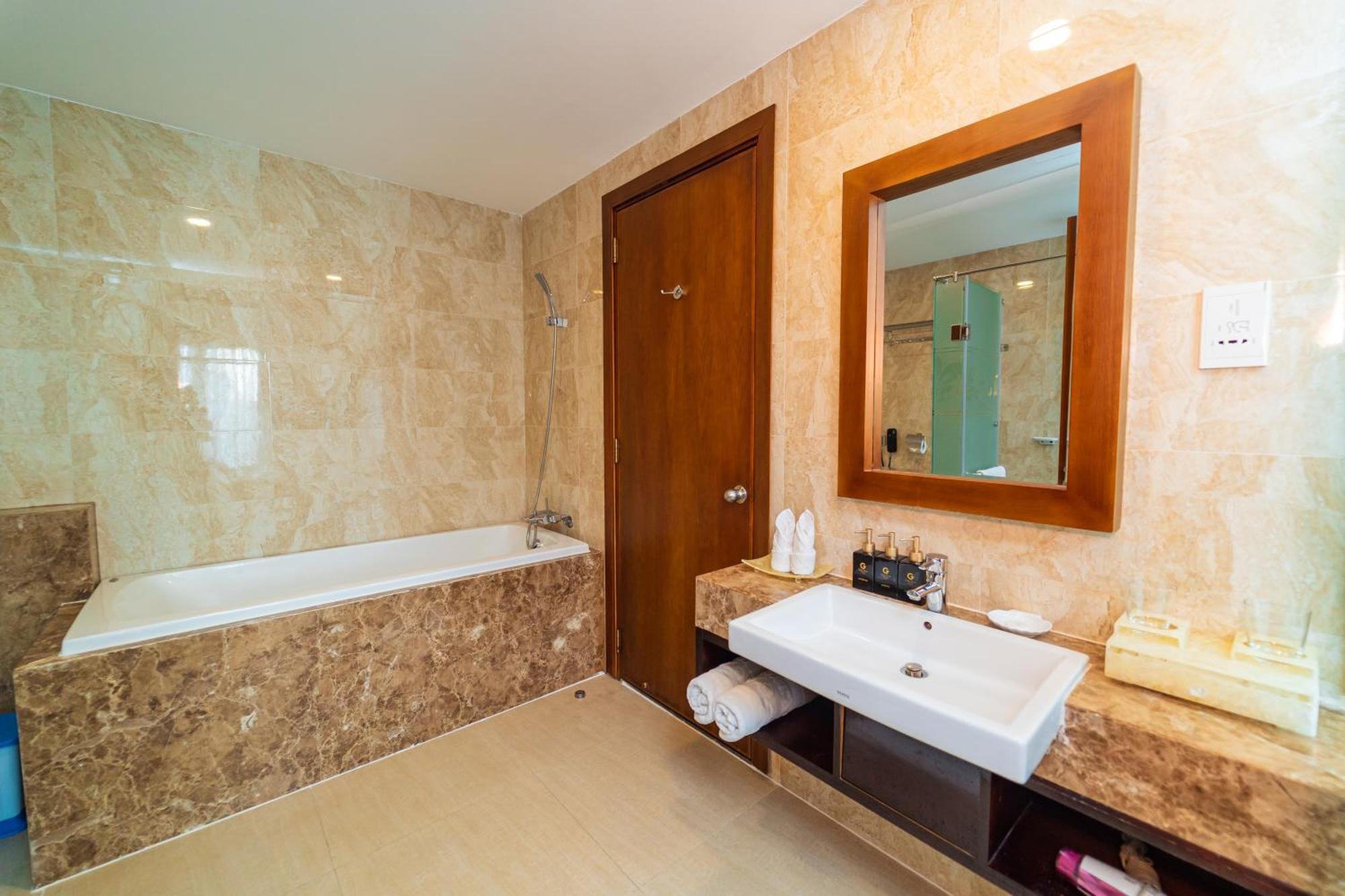 Galina&spa Khách sạn 4*