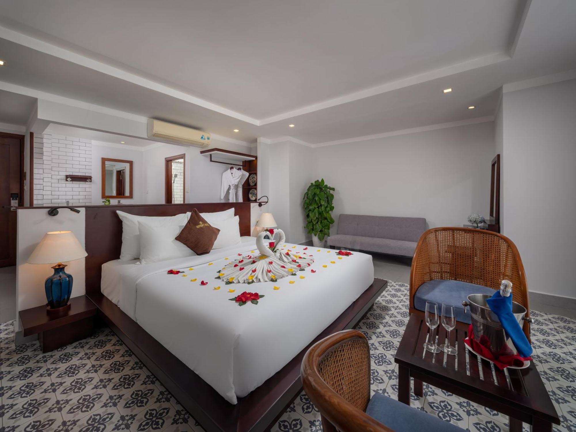 Hotel Hoi An Odyssey Hotel & Spa