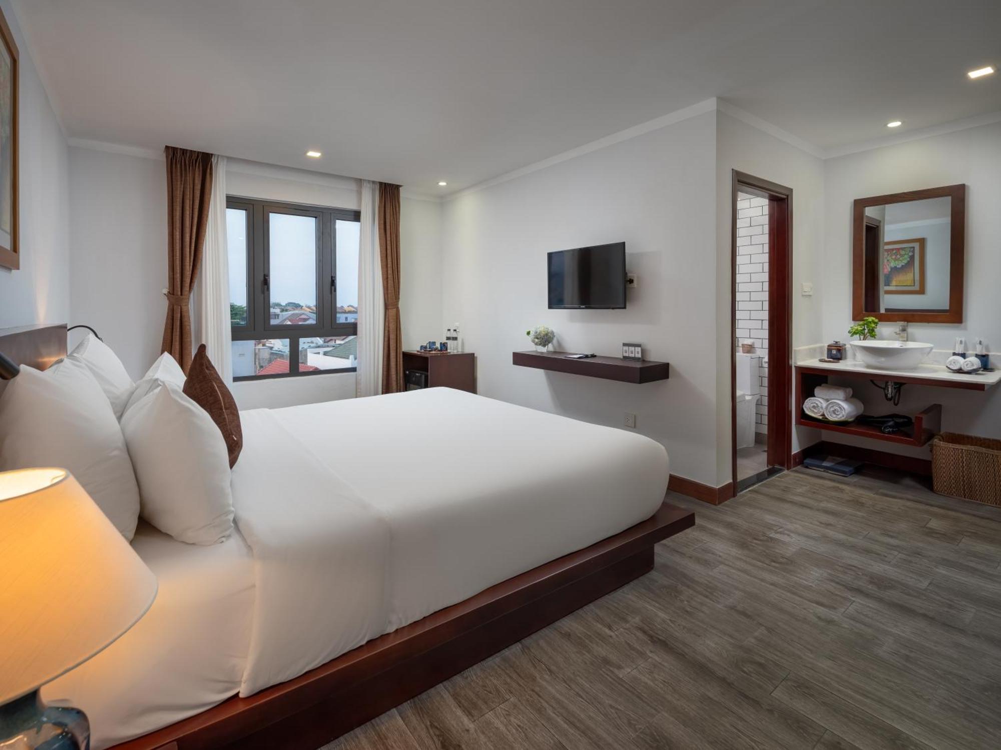 Hotel Hoi An Odyssey Hotel & Spa 4*