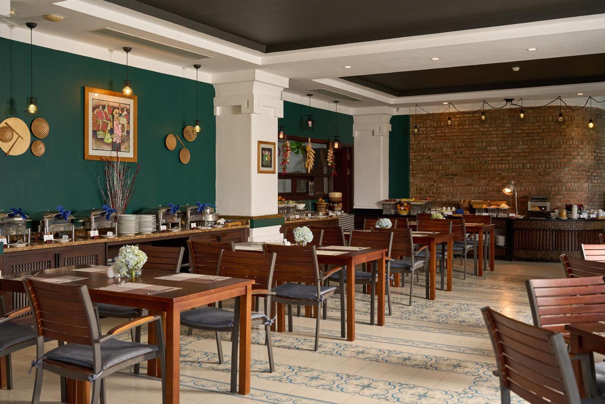 Hotel Hoi An Odyssey Hotel & Spa 4*