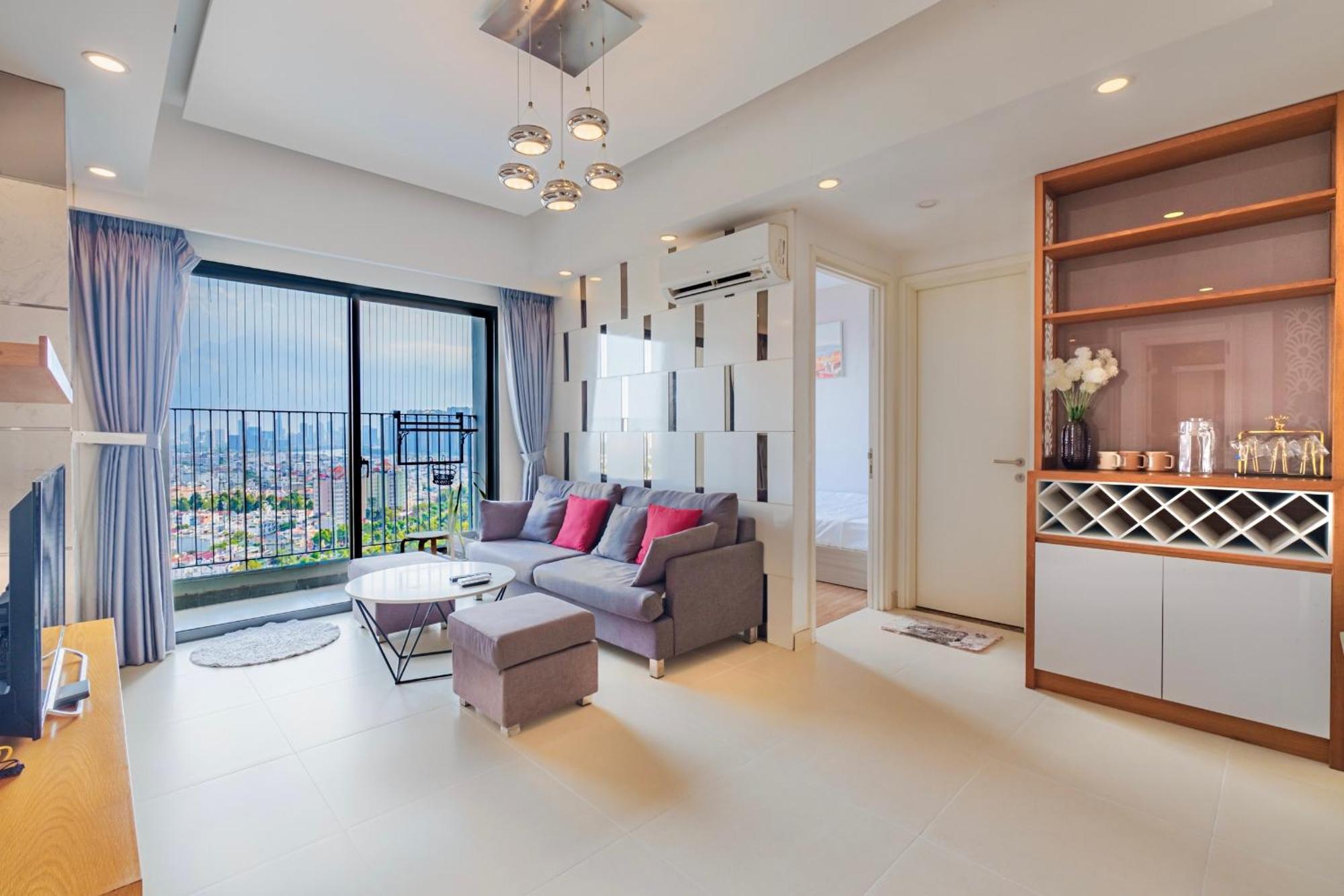 Ambihome 2br 2wc In Masteri Thao Dien District 2 *