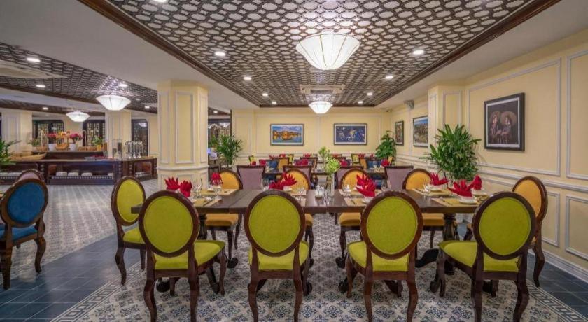 Le Pavillon Paradise & Hotel