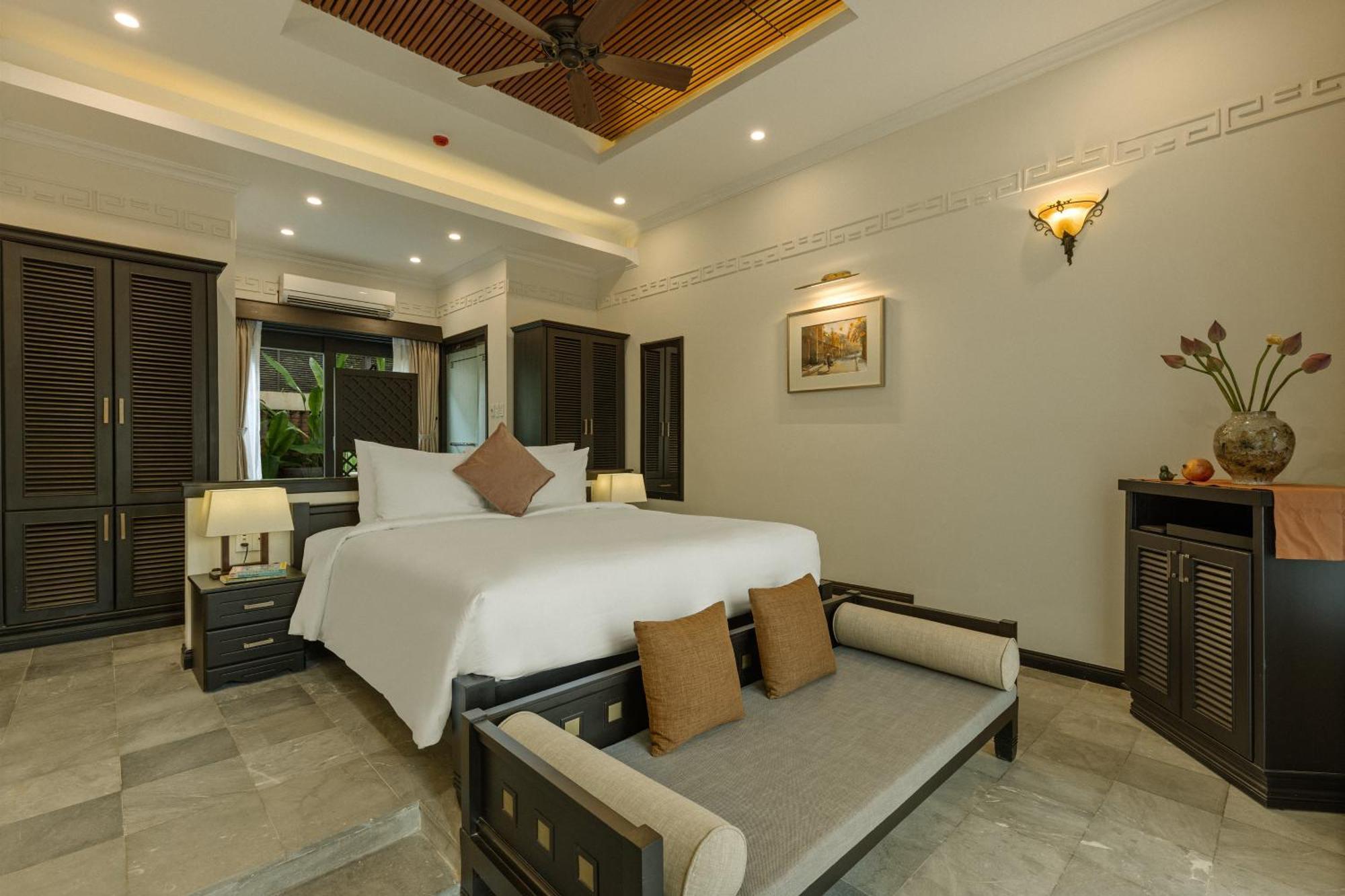Su Retreat - Riverfront Resort 5*