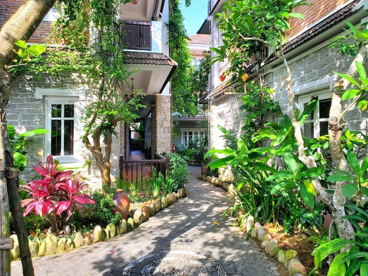 Resort Ancient Garden Boutique