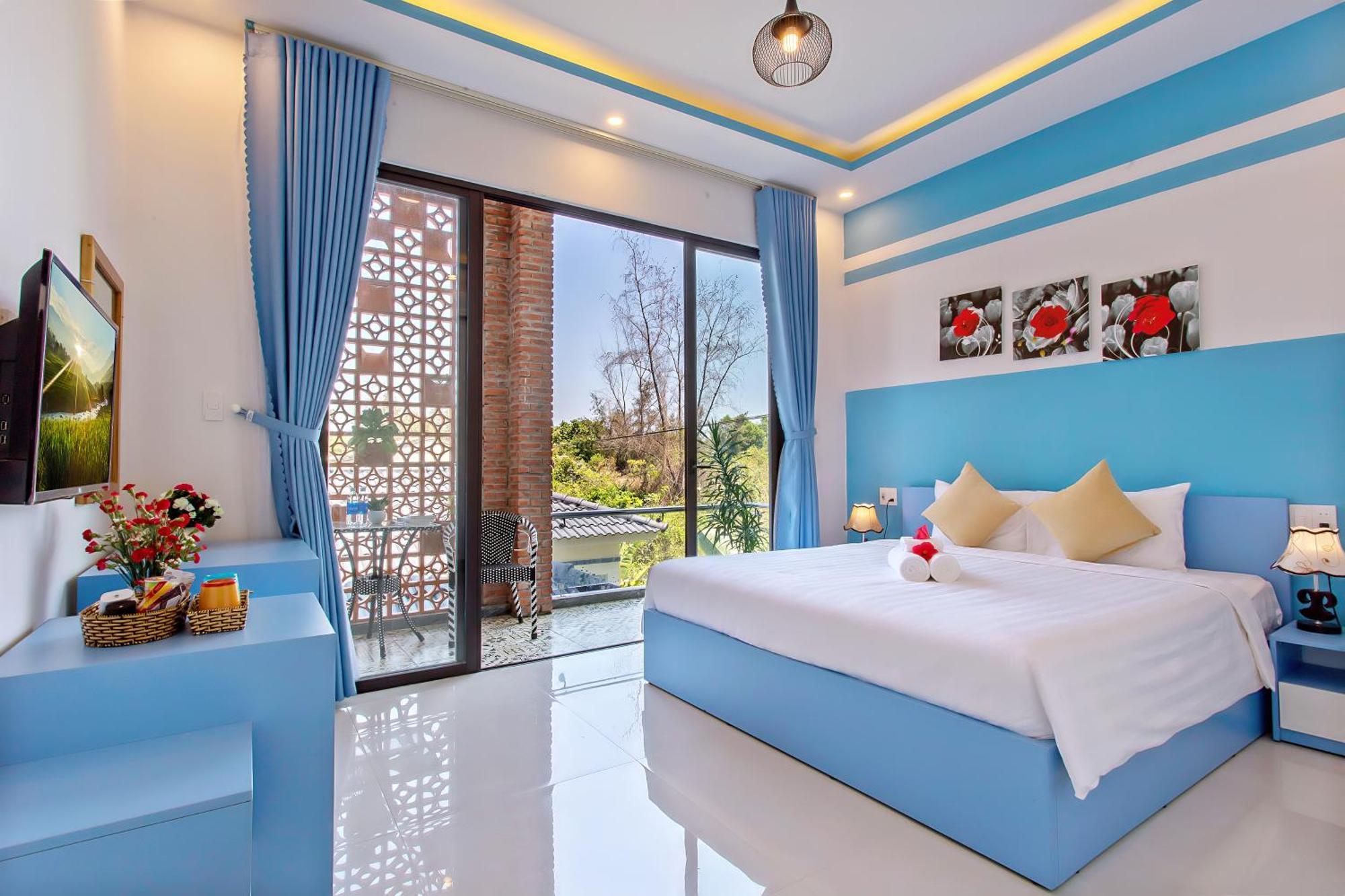 Homestay Riverside Dorm And Restaurant