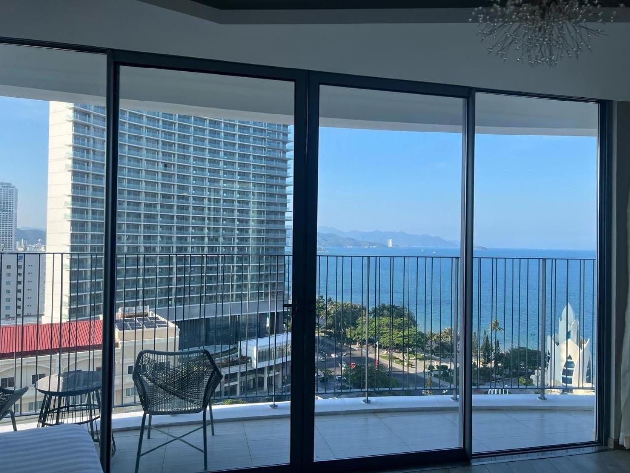 Moonlight Bay Panorama Condotel Ocean View Aparthotel