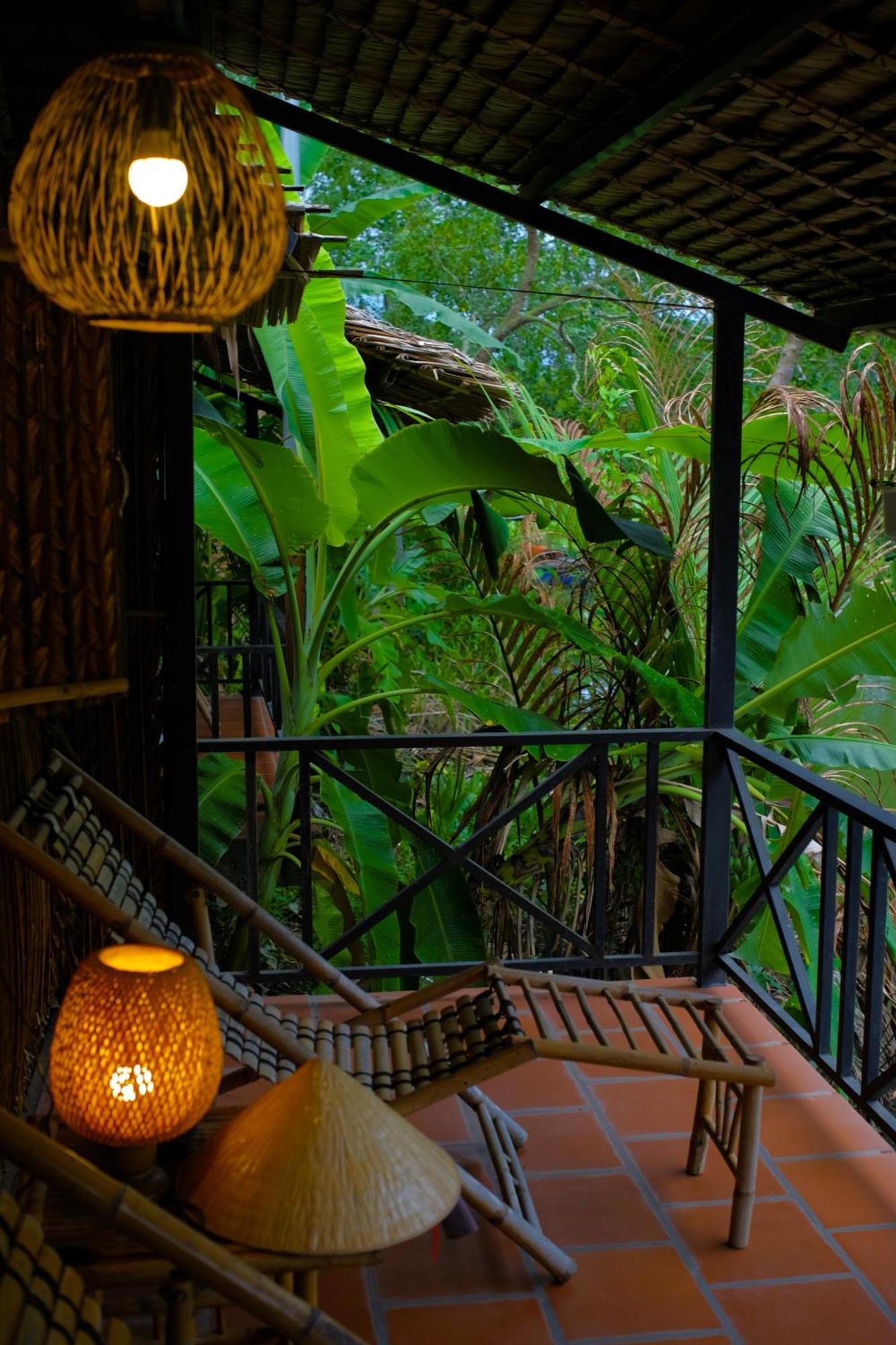 Hometravel Mekong Tho