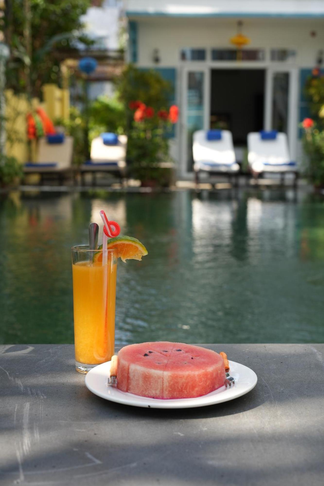Tranquil Lucky Leaf Hotel 4*