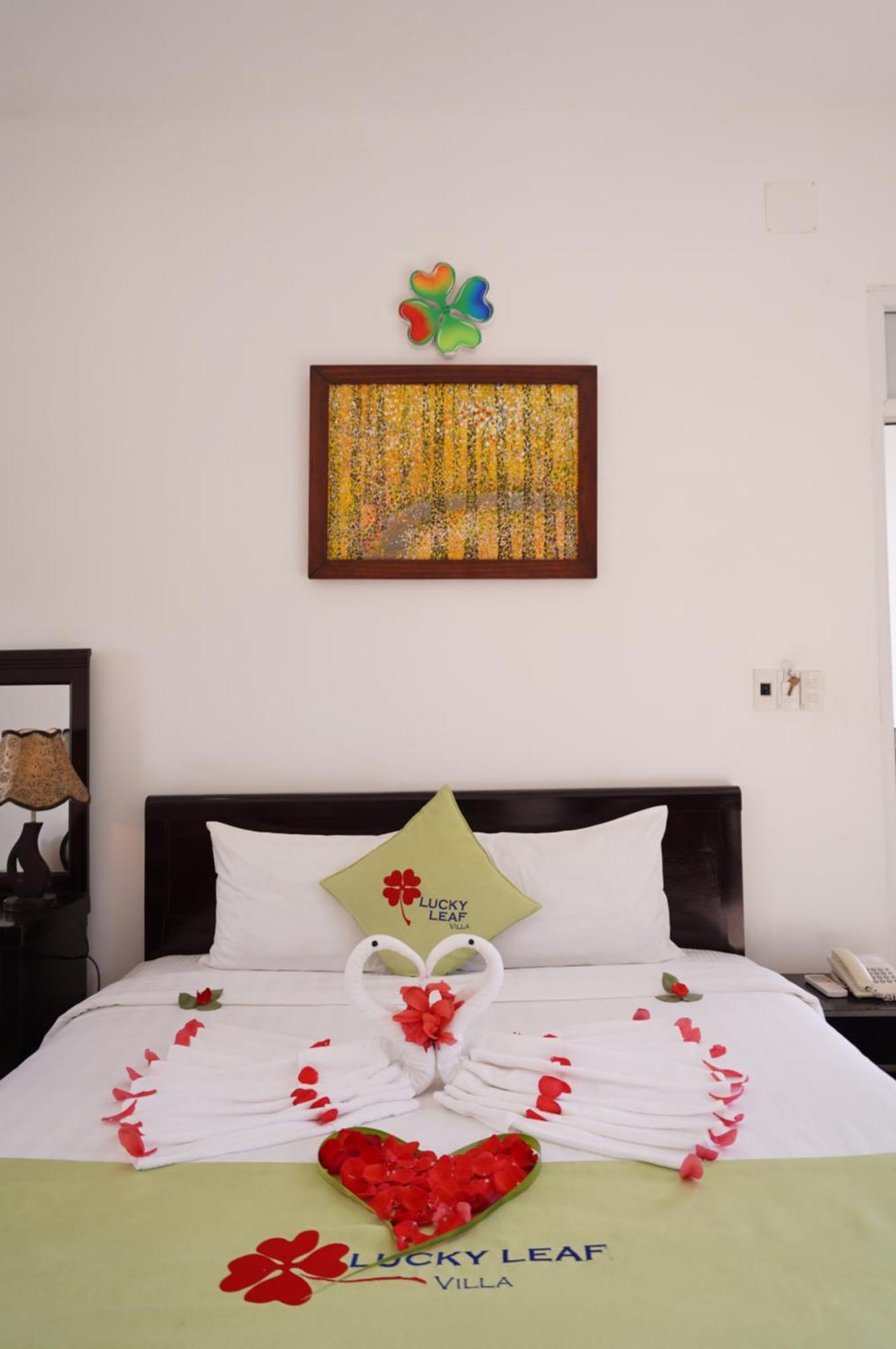 Tranquil Lucky Leaf Hotel 4*