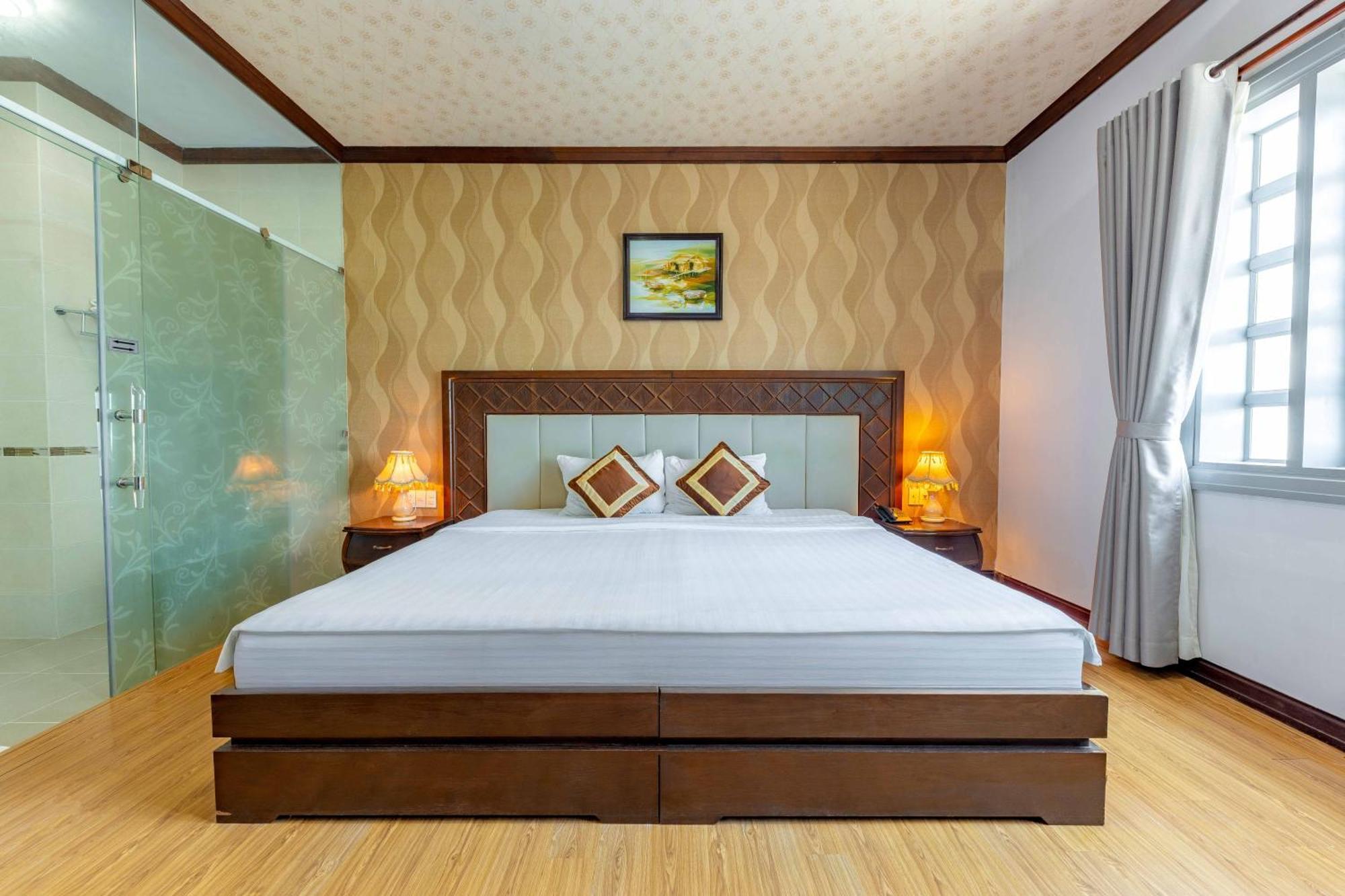 Hotel Rembrandt 3*