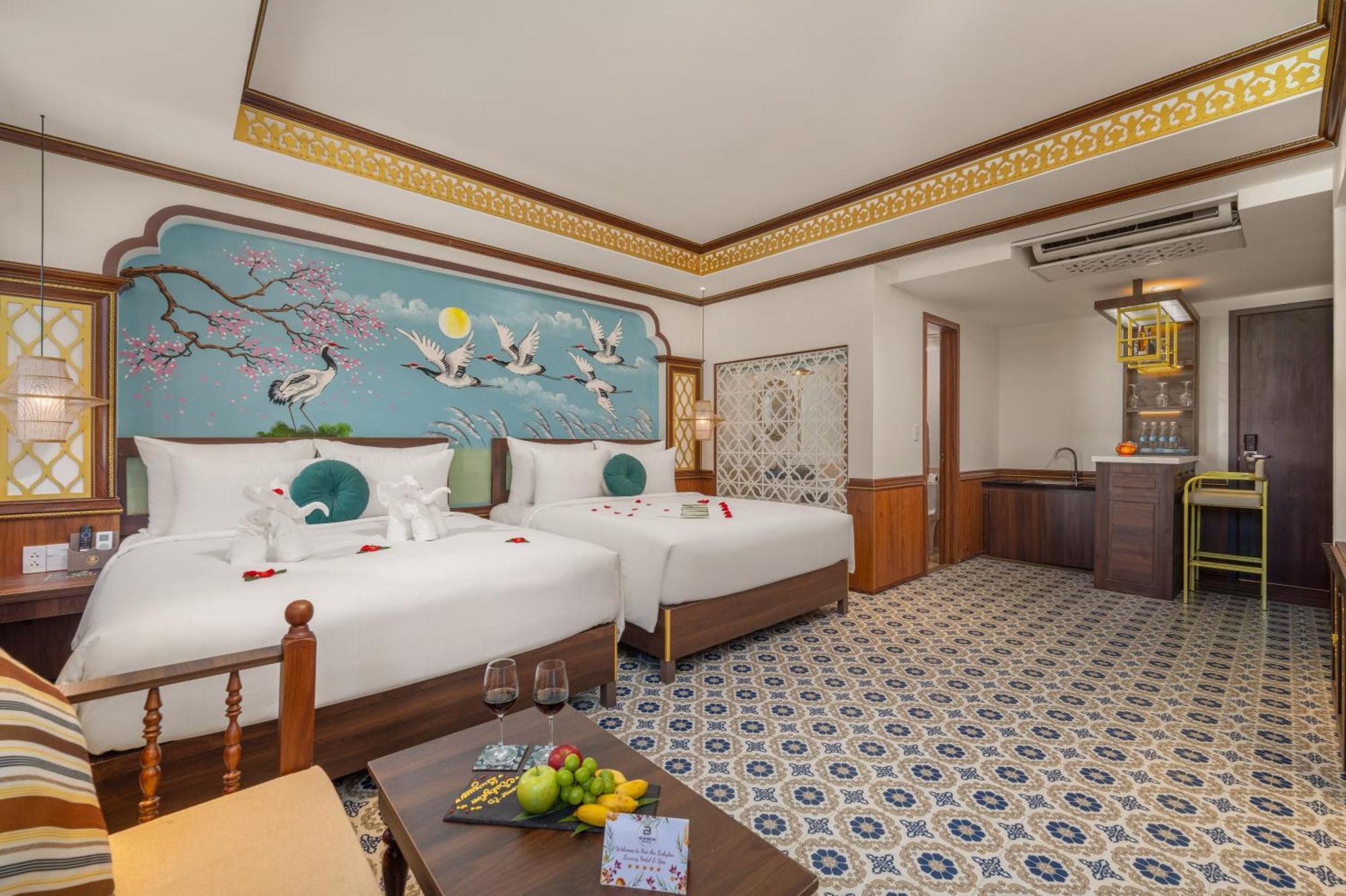Hotel Babylon Riverside &