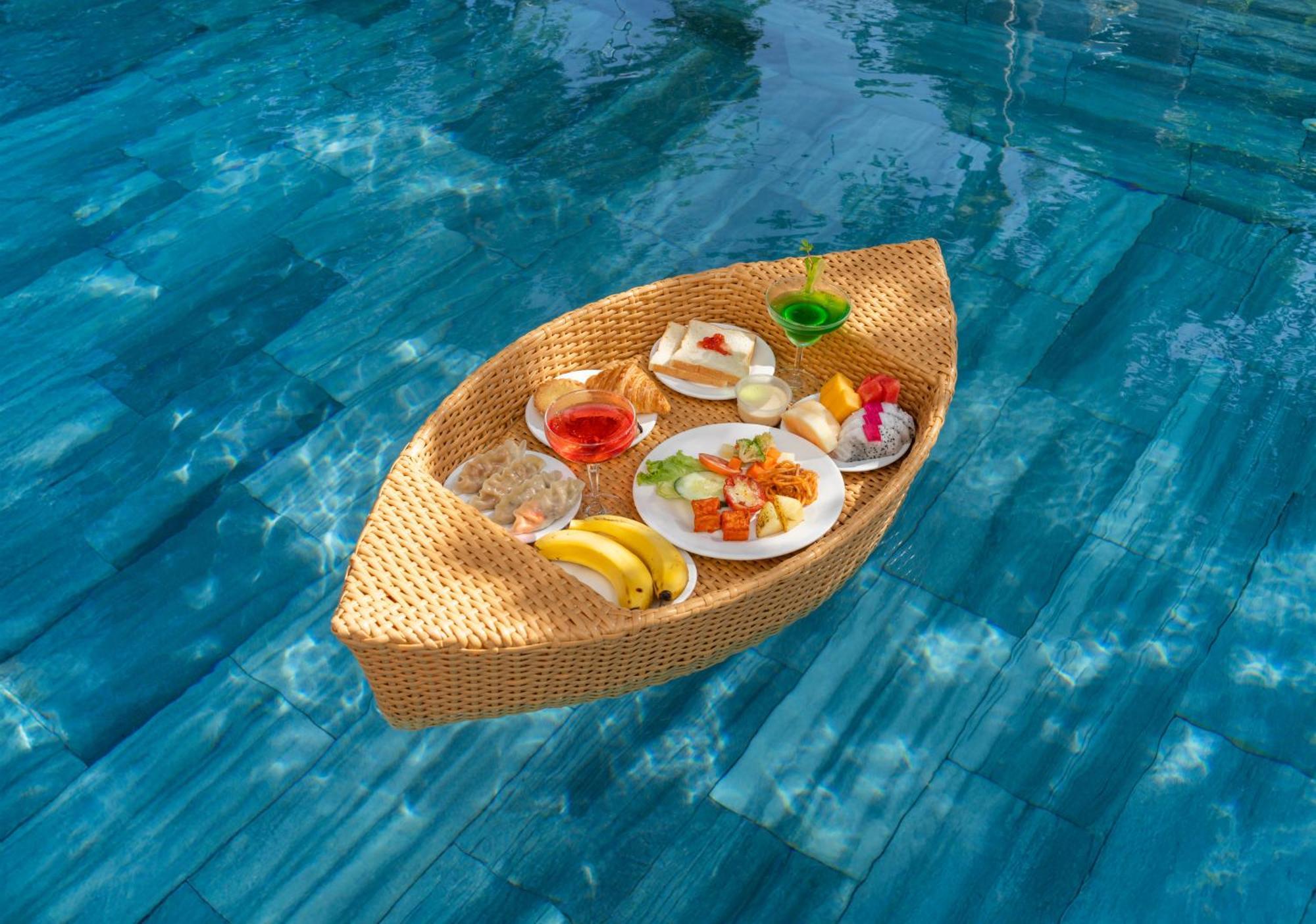 Hotel Ocean Front 4*