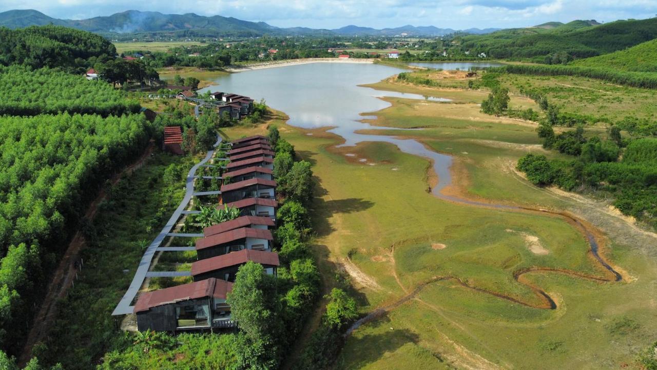 Nguyen Shack Retreat *