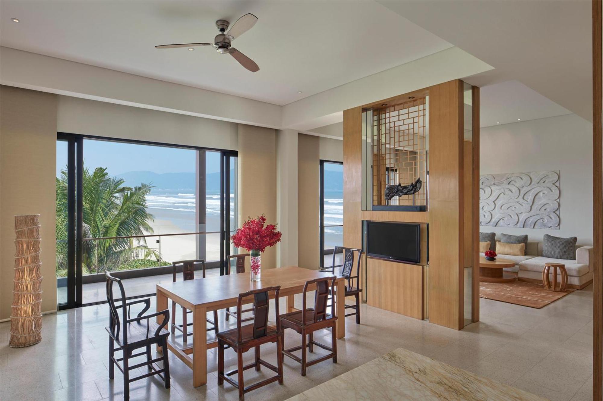 Hyatt Regency Resort&spa Resort