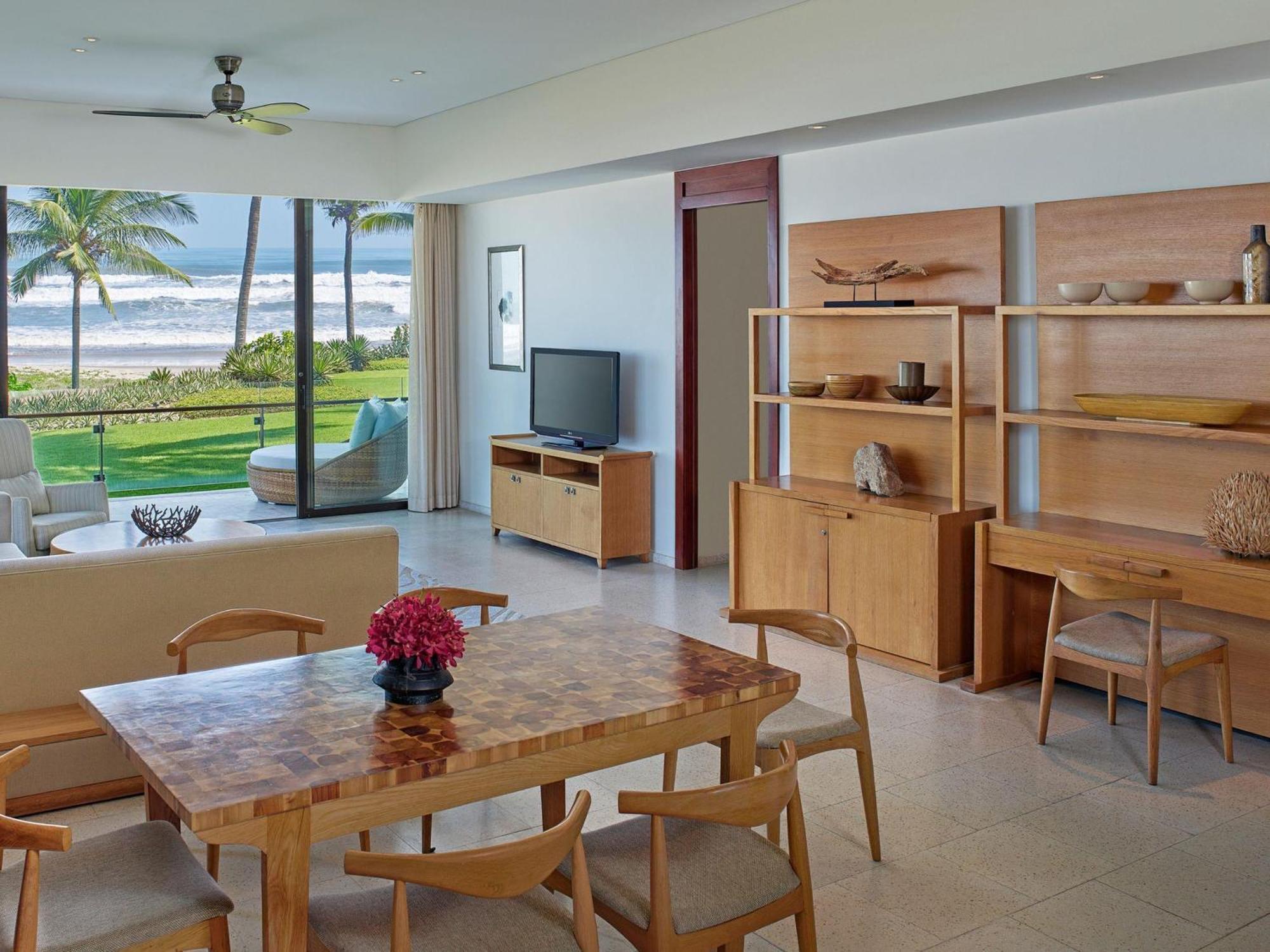 Hyatt Regency And Resort