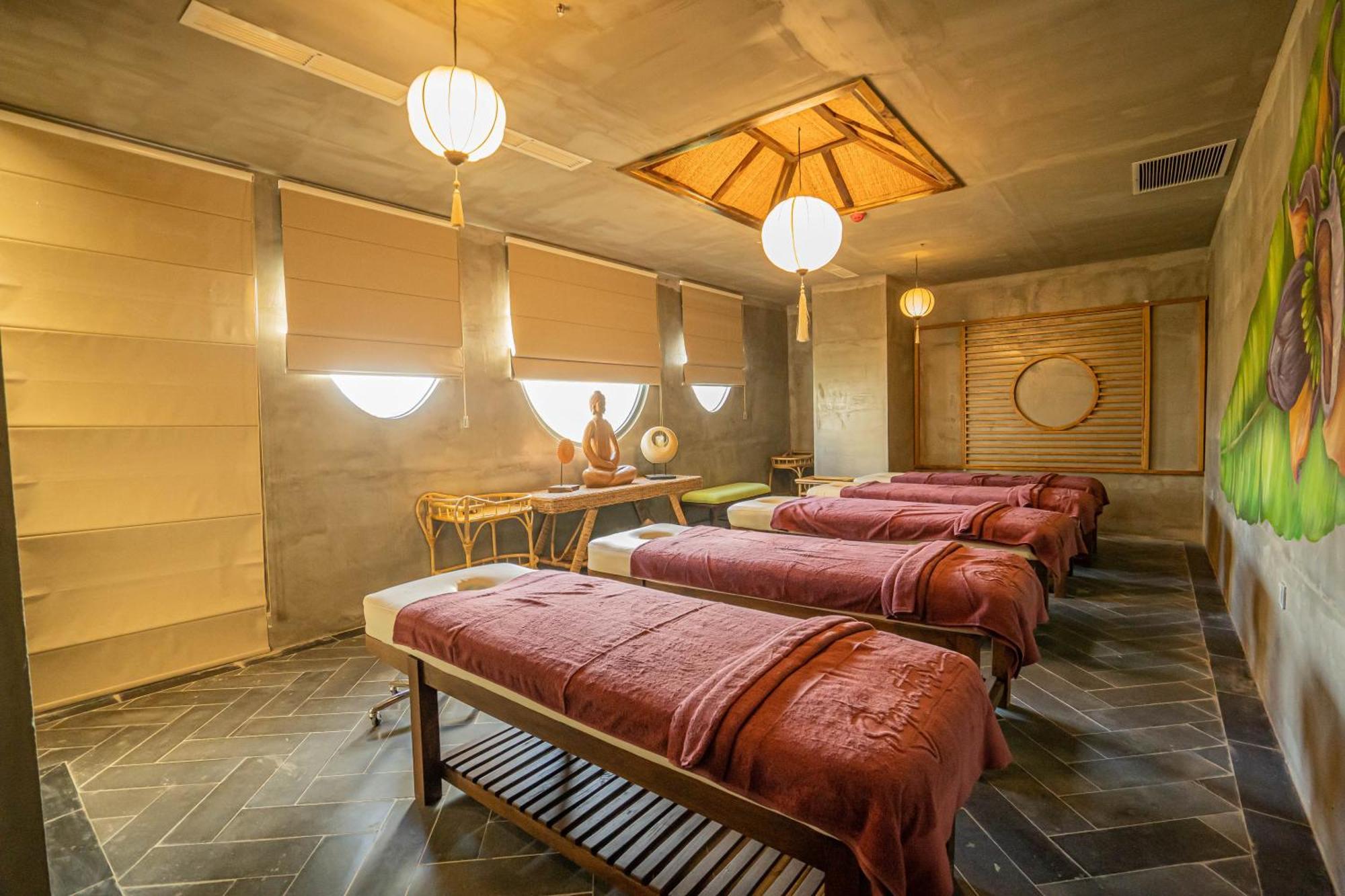 The Signature Hotel 5*