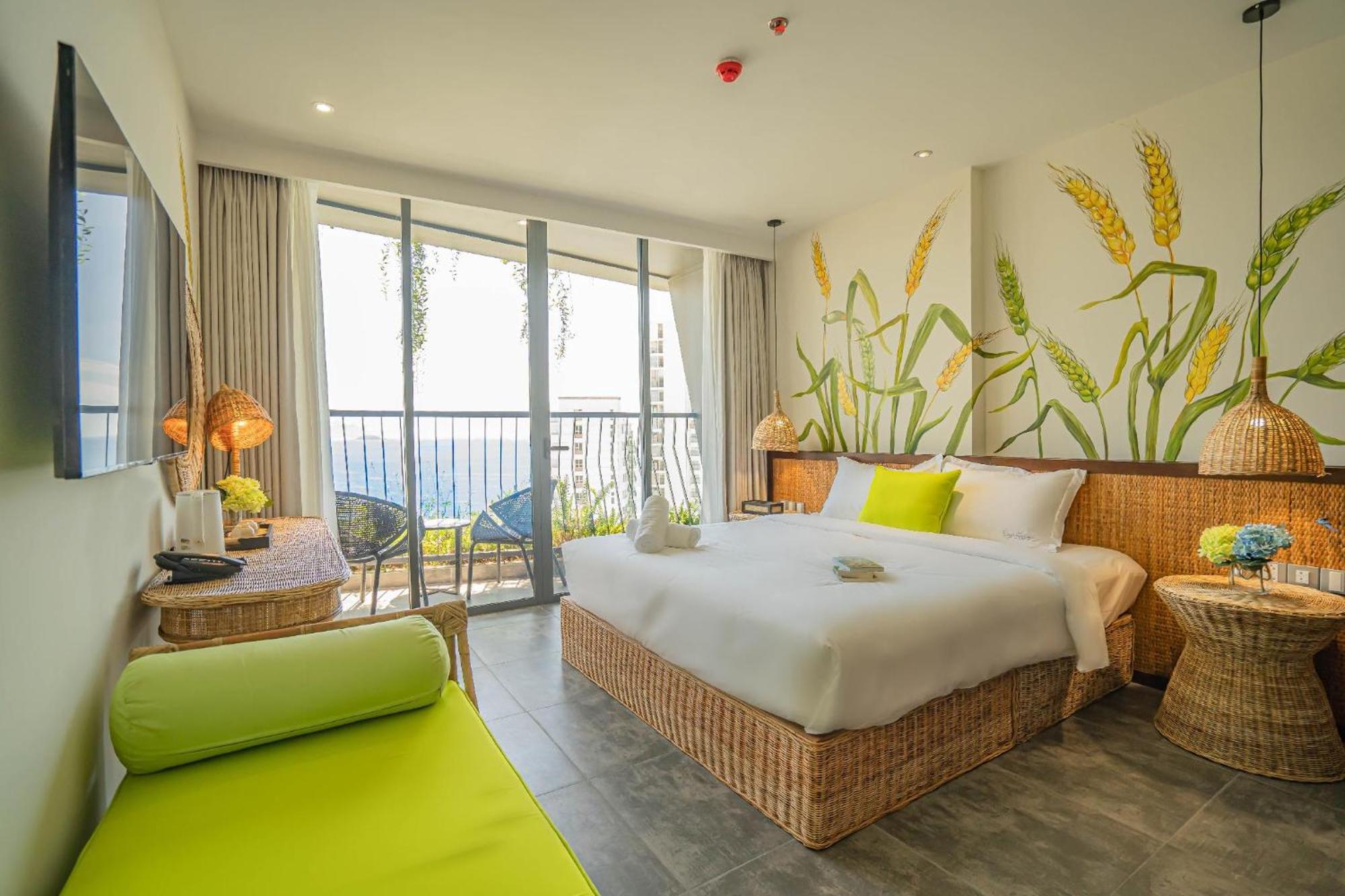 The Signature 5* Nha Trang