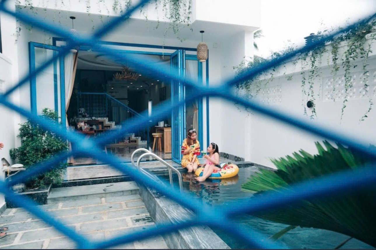 Hostel Lazy Bear By The Little