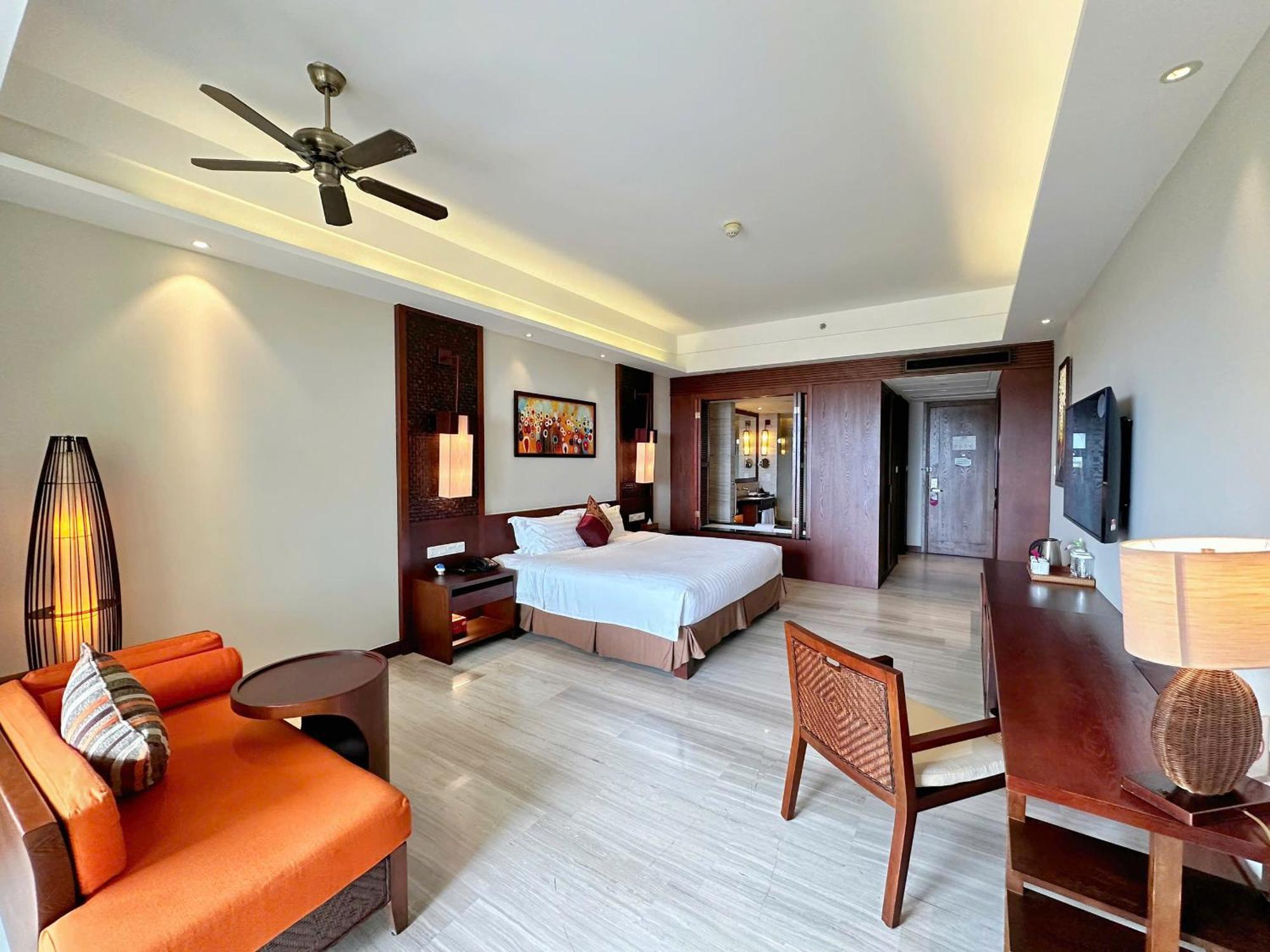 Crowne Plaza & Da Nang
