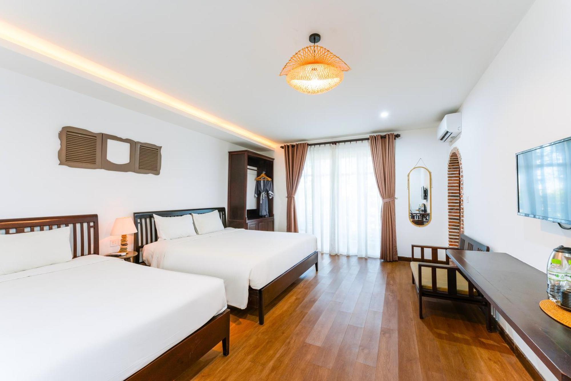 Ancient Garden Boutique 4*