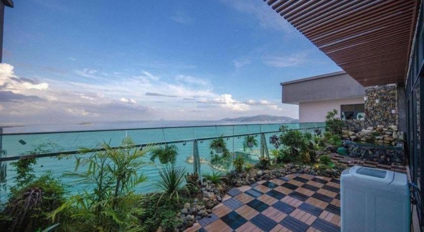 La Hotel Nha Trang