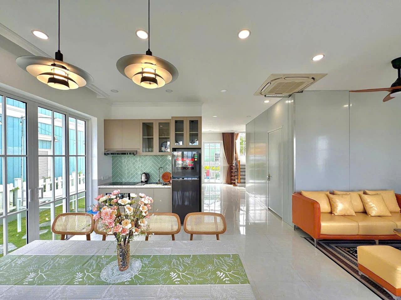 Novaworld Biệt thự