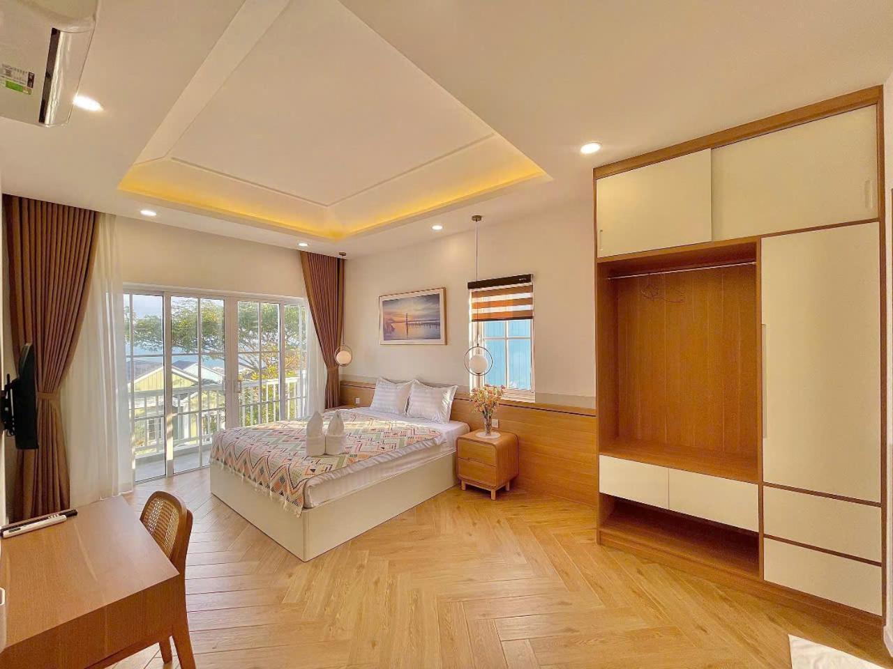 Biệt thự Novaworld *