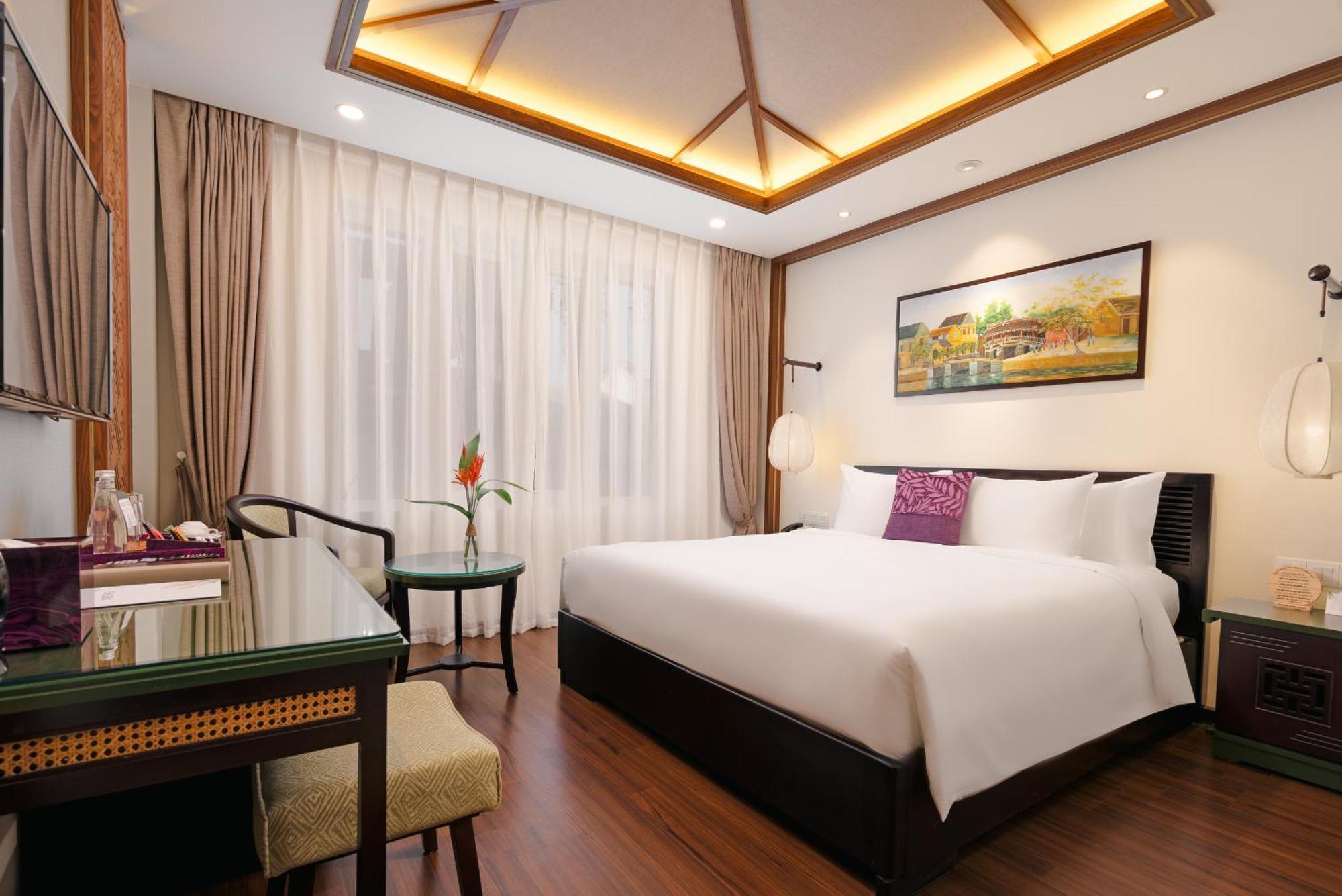 The Saga Hotel 4*
