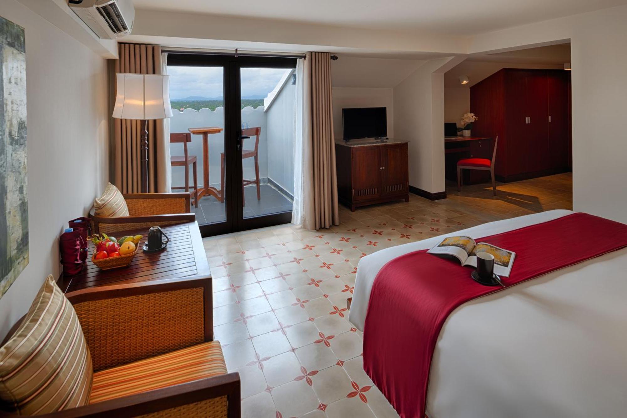 Rivertown & Resort 5*