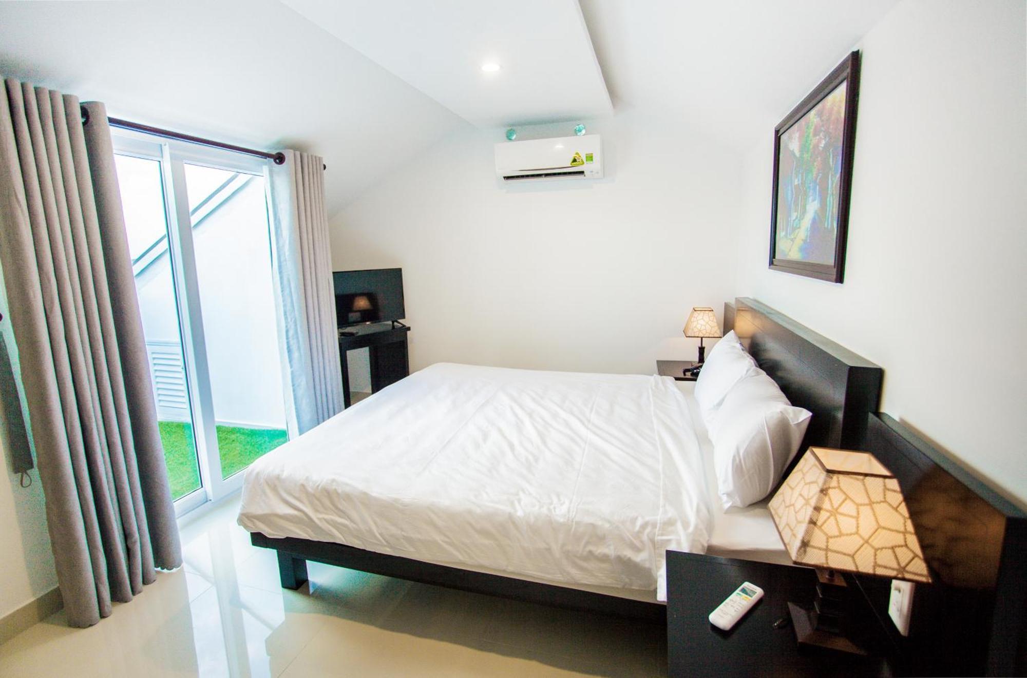 Riverside White House Boutique Hotel