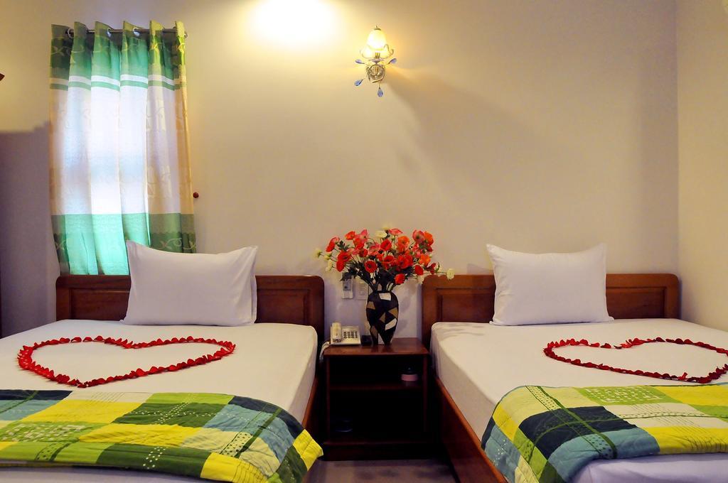 Nang Bien Khách sạn Nha Trang