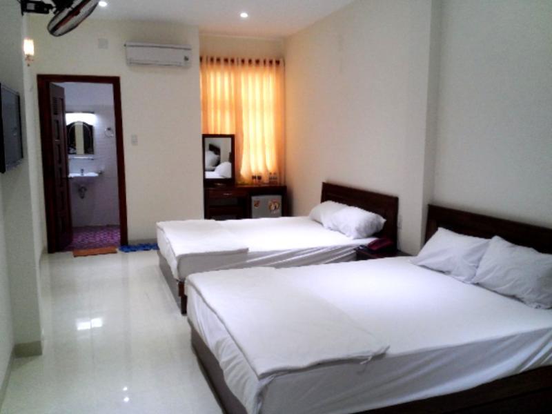 Hotel Long Chau *