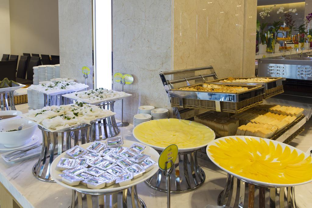 Hotel Dendro Gold Nha Trang