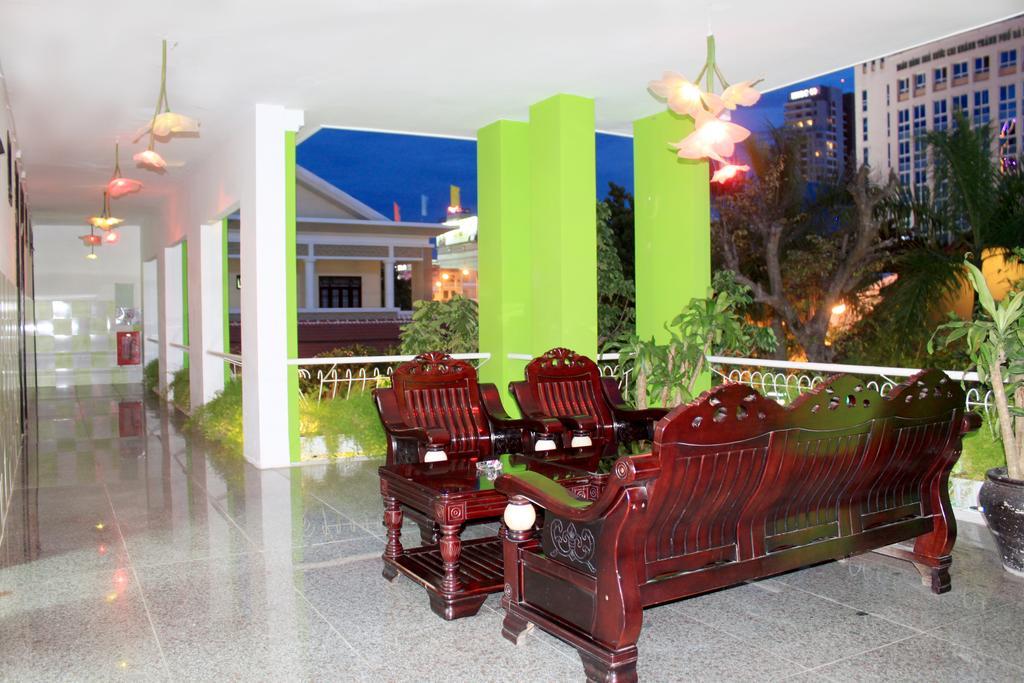 Hotel Ngoi Nha Xanh 3*
