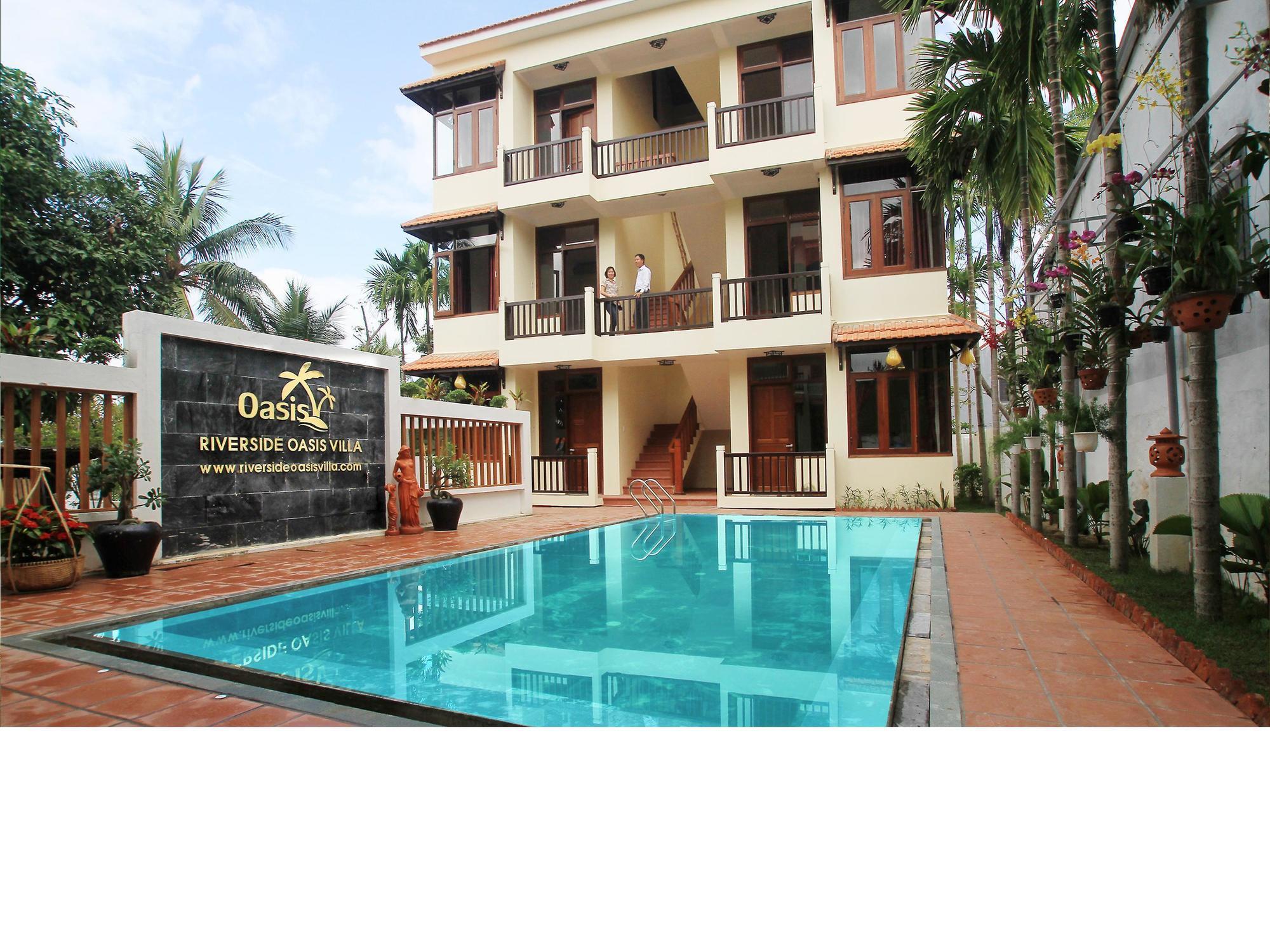Biệt thự Riverside Oasis *