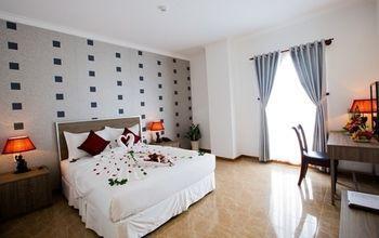 Den Long Do Hotel Nha Trang