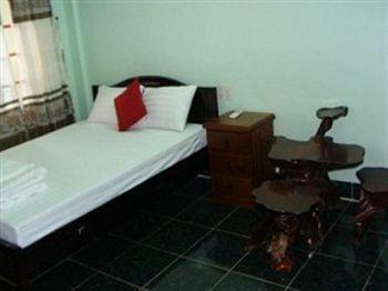 Hotel Bach Duong 2*