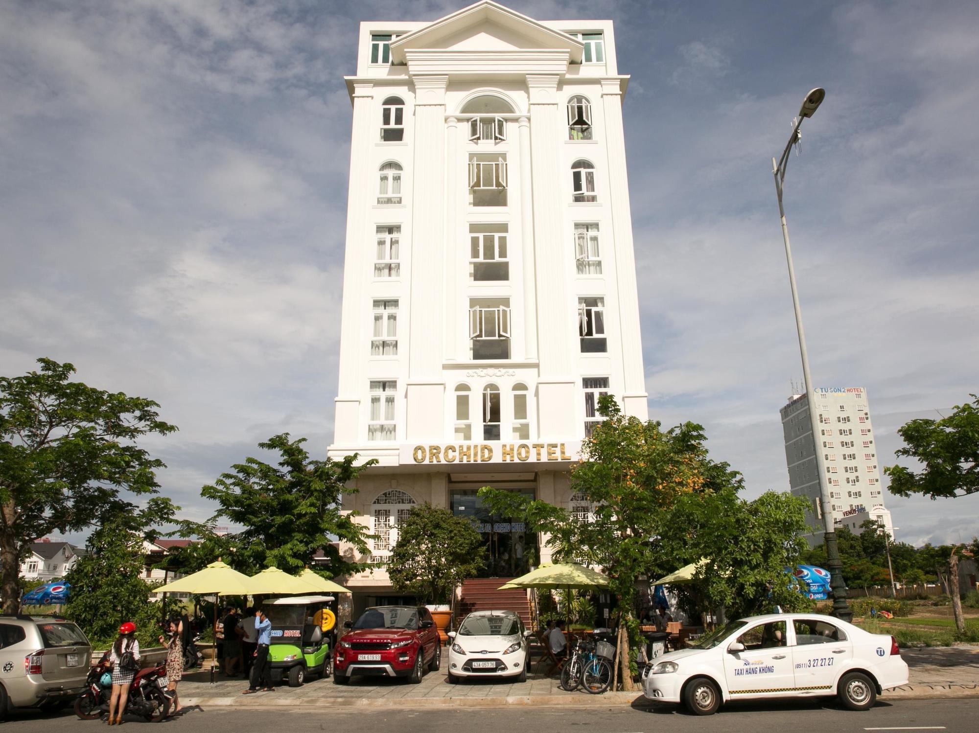 Hotel Orchid 3*