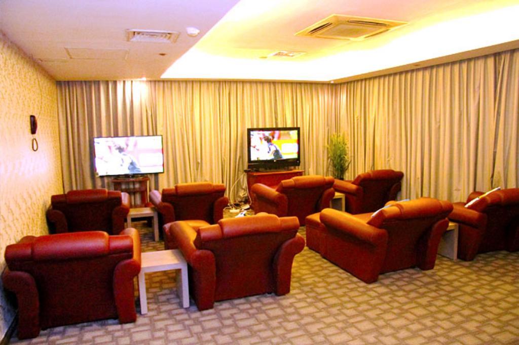 Khách sạn New Pacific TP. Hồ Chí Minh