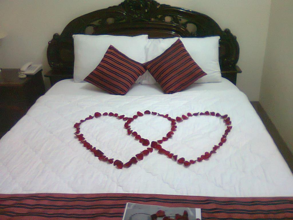 Hotel Oriole &