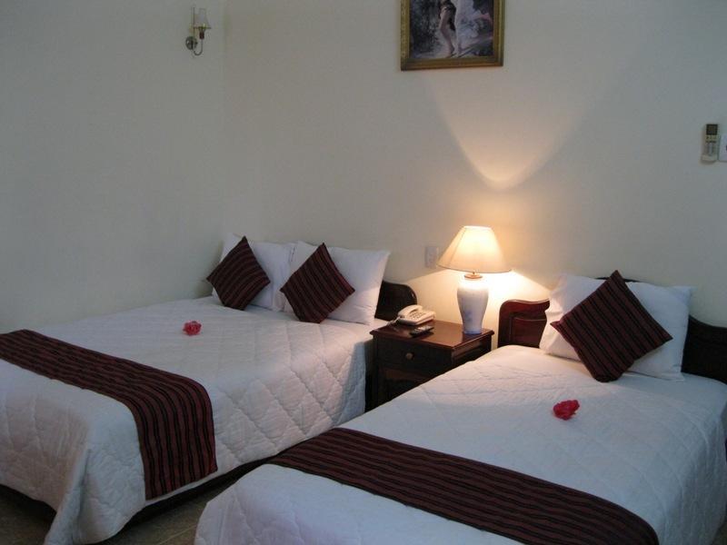 Hotel Oriole &