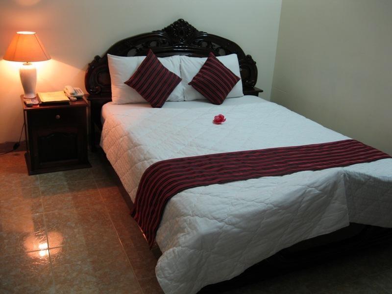 Hotel Oriole & Nha Trang