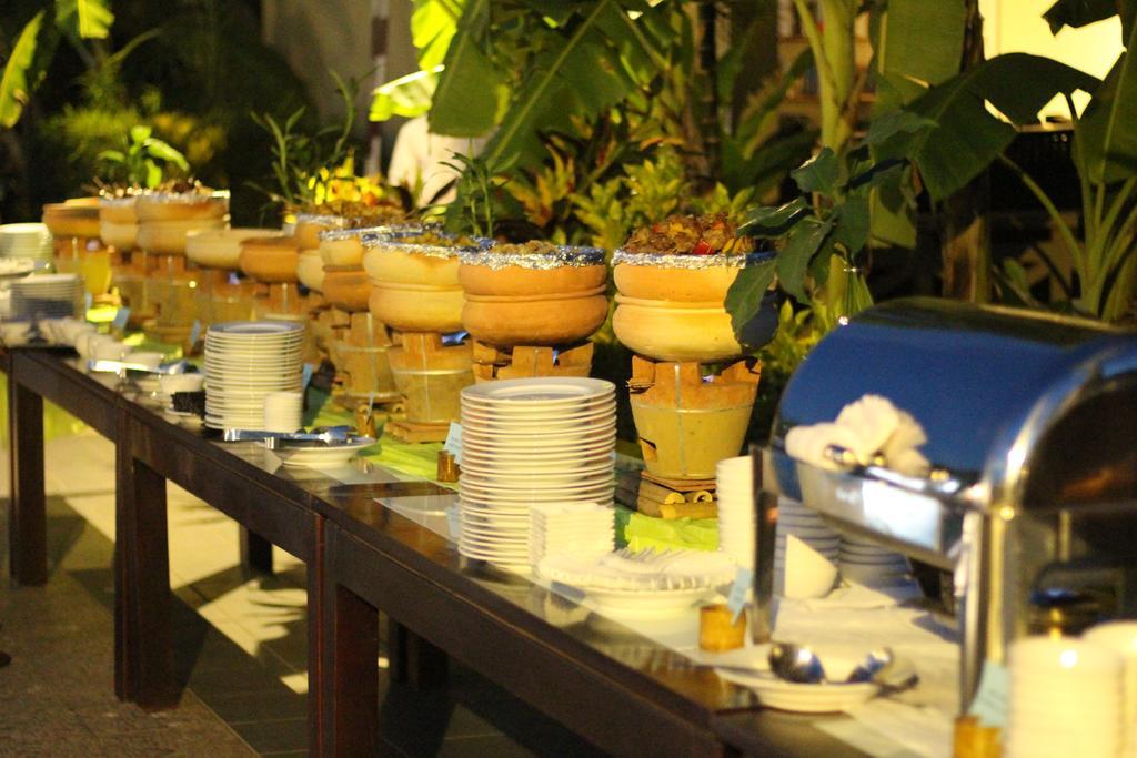 Resort Riverside Boutique &