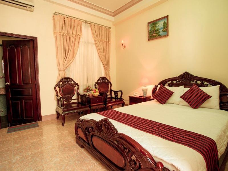 Hotel Oriole &
