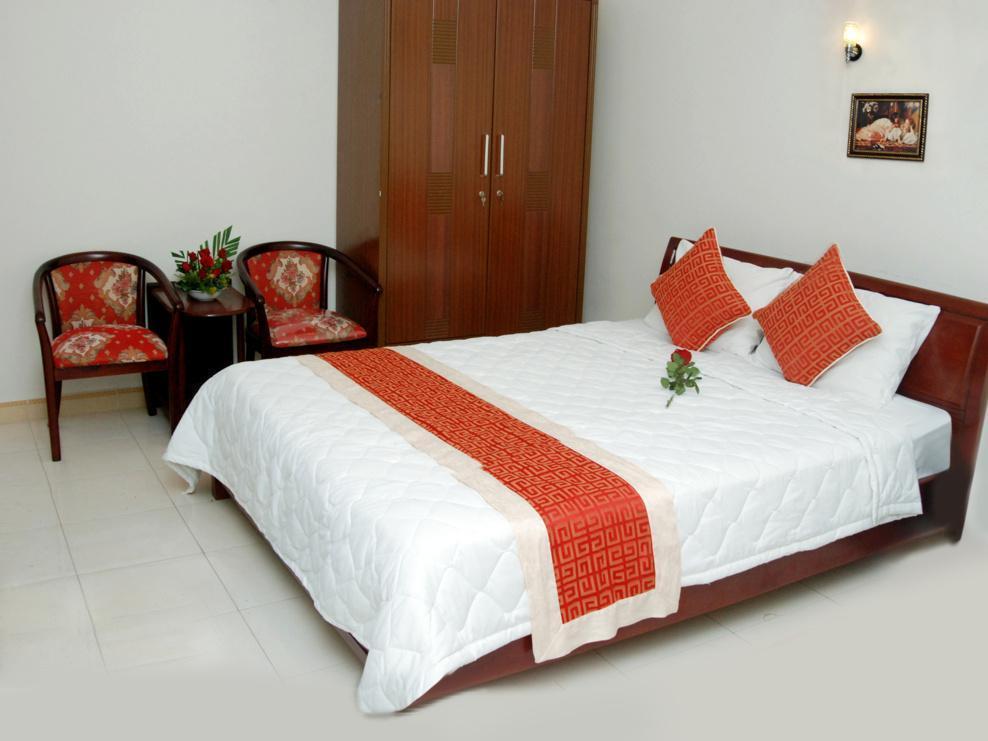 Oyo 557 Phi Yen Hotel
